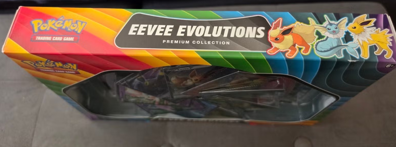 Pokémon Eevee Evolutions Premium Collection – bovenzijde